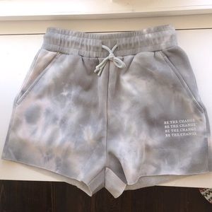 Balance athletica atmos Affirmation cyclone shorts